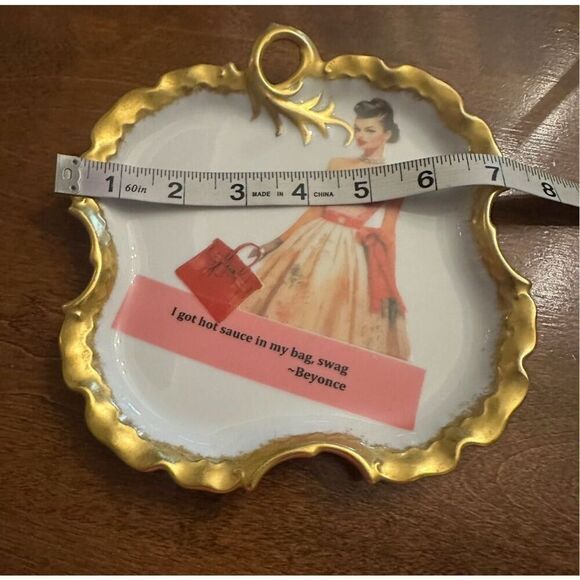 Beyonce and Birkins Decorative Plate - Picture 4 of 4